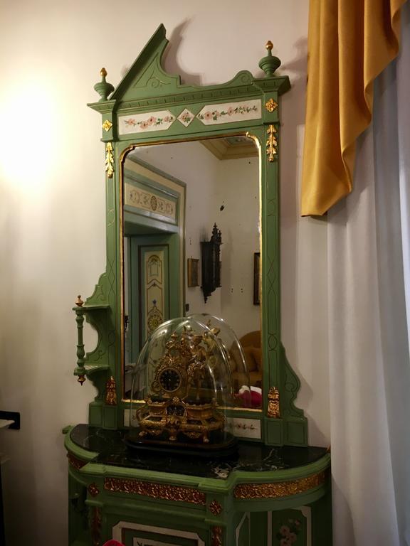 Old Taverna Sorrentina Bagian luar foto